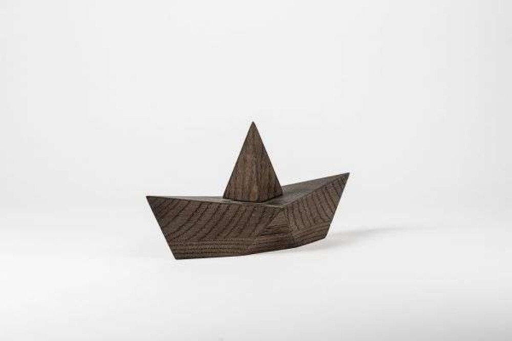 BOYHOOD - ADMIRAL - Brent eik H20 H9 B7,5 cm