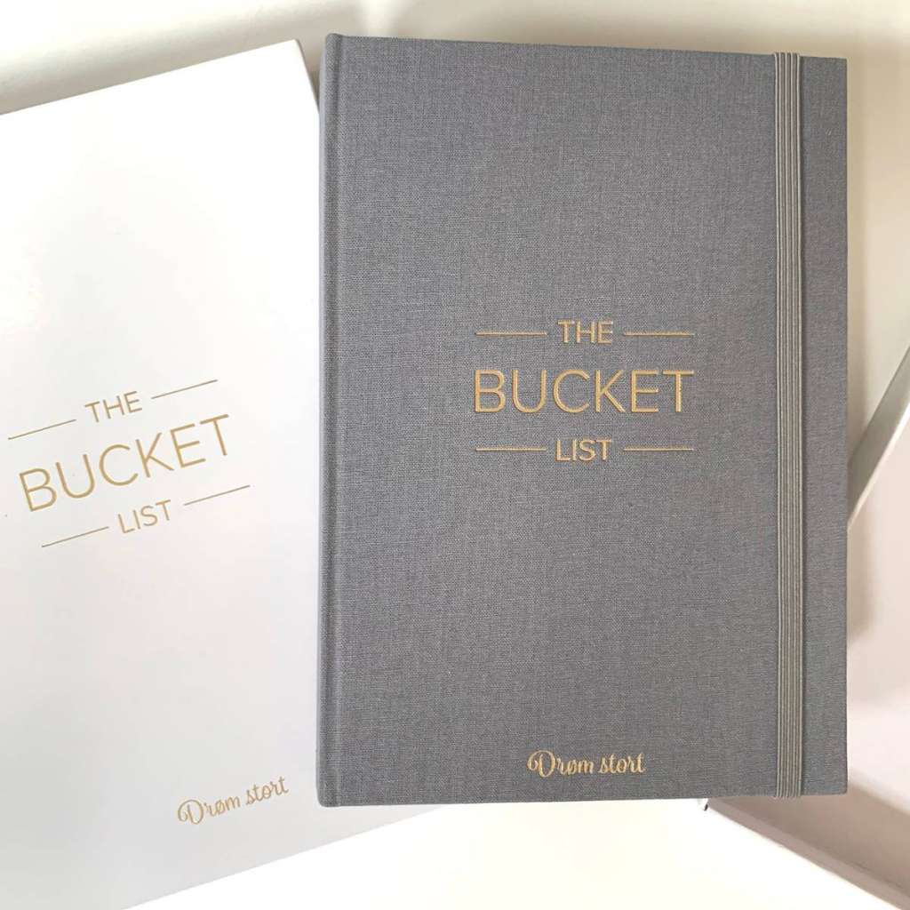 HAPPY STAR - THE BUCKET LIST